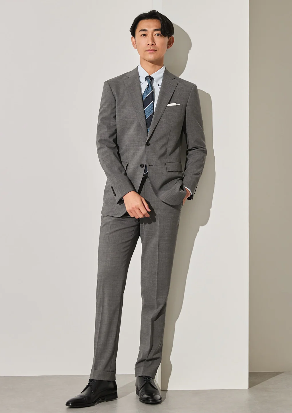 High-breathability Cool Touch Heat Block Suit with Side Adjuster - Light Gray - Image 20