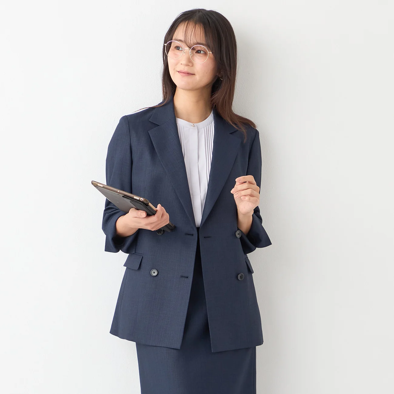 THE THIRD SUITS Linen-Like Cropped Sleeve Double-Breasted Jacket - Navy - Image 16