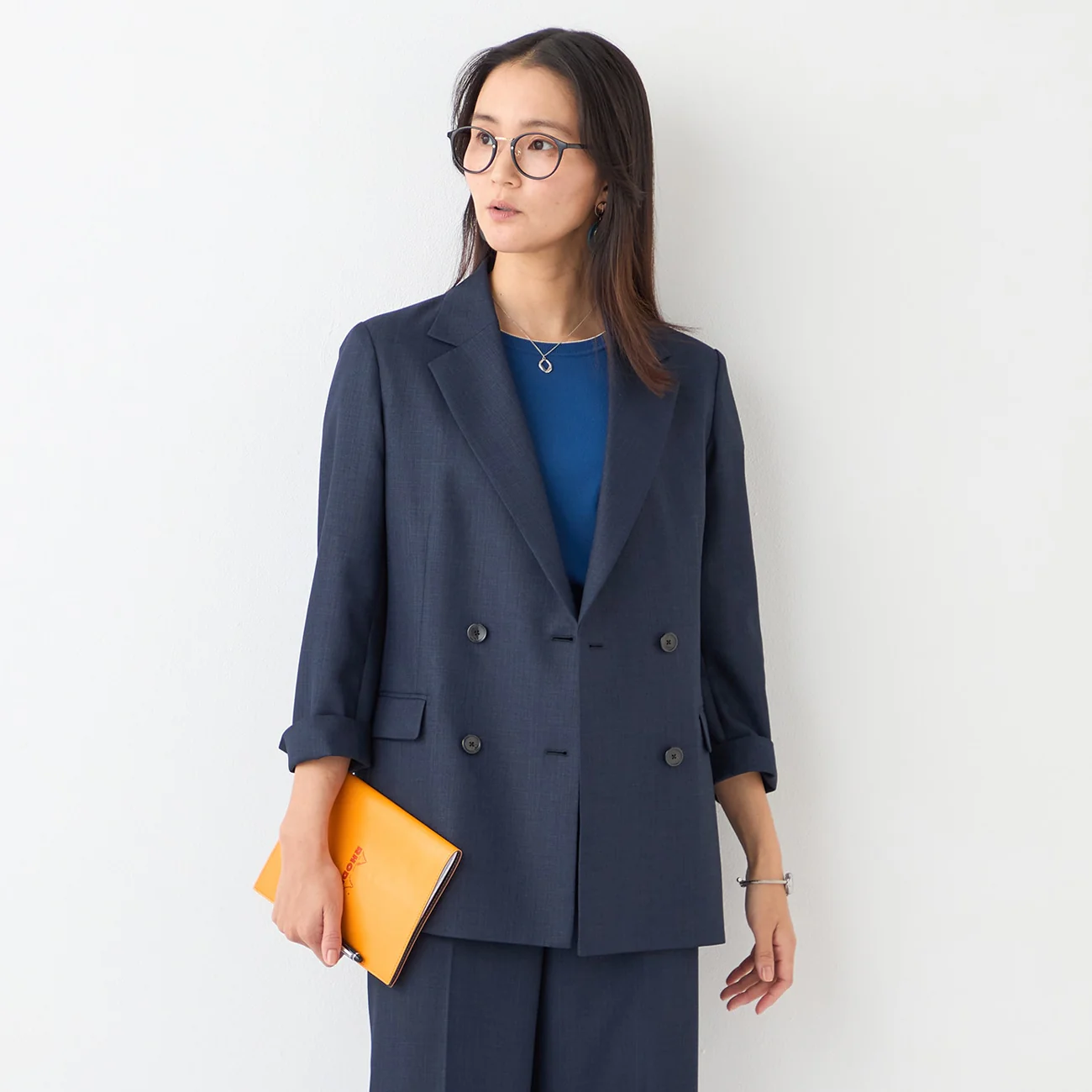 THE THIRD SUITS Linen-Like Cropped Sleeve Double-Breasted Jacket - Navy - Image 6