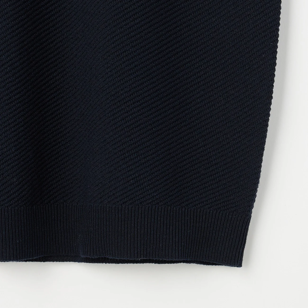 Linen Blend Kersey Knit T-Shirt - Image 9